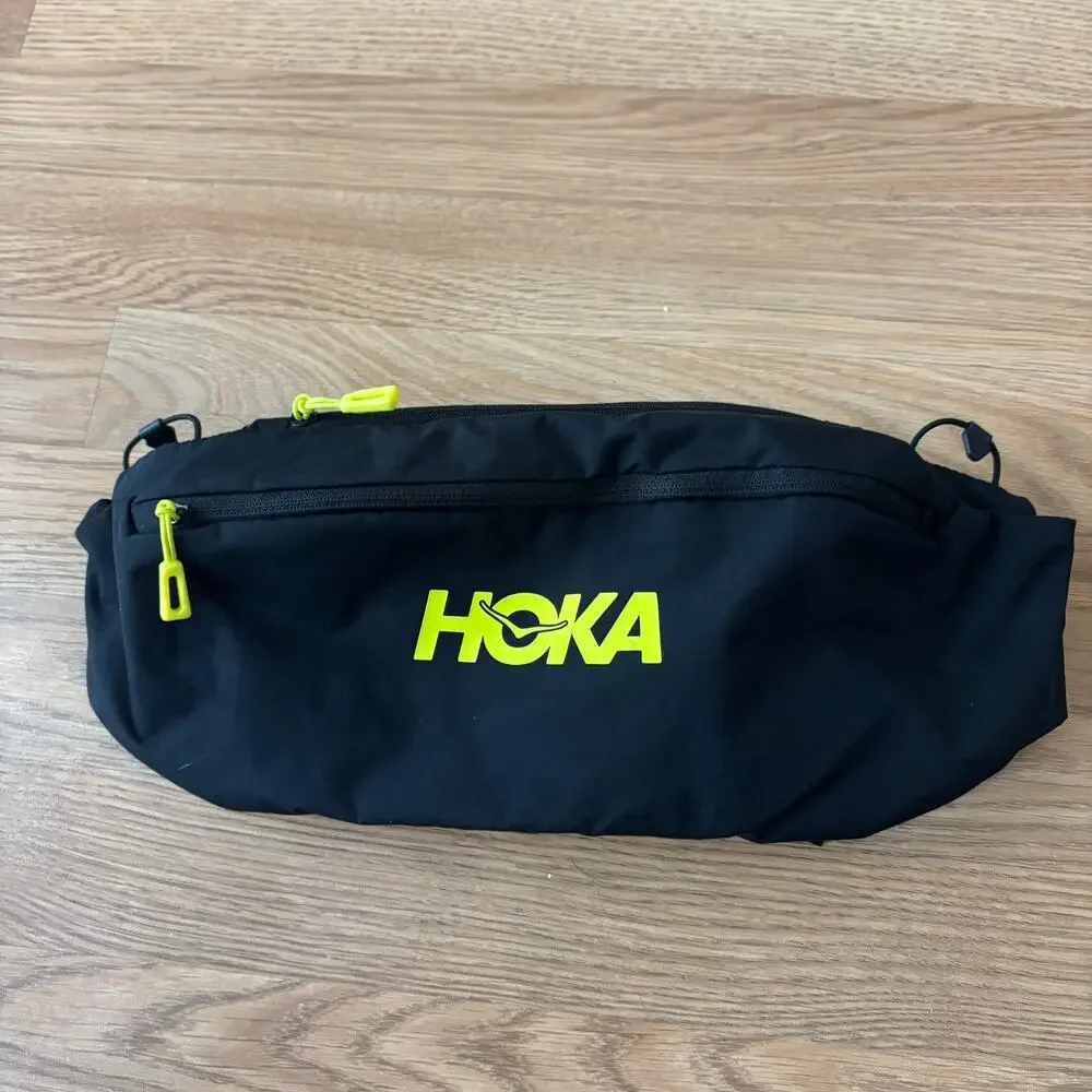 NWT Hoka Hip Pack 2.5L Black Hiking Belt Bag Fanny Bag Running